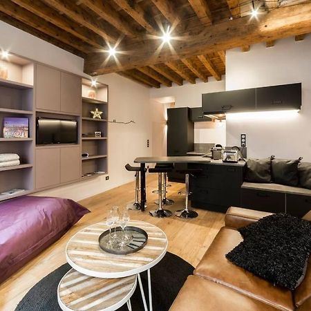 Beau Bijou Au Coeur Du Vieux Lyon Ail Apartamento Exterior foto