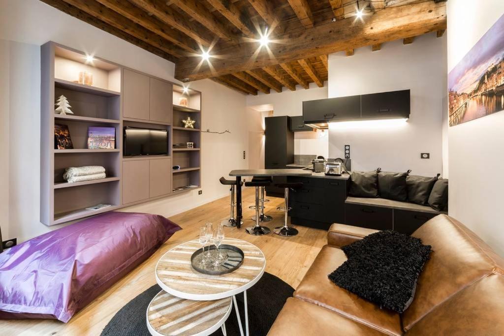 Beau Bijou Au Coeur Du Vieux Lyon Ail Apartamento Exterior foto