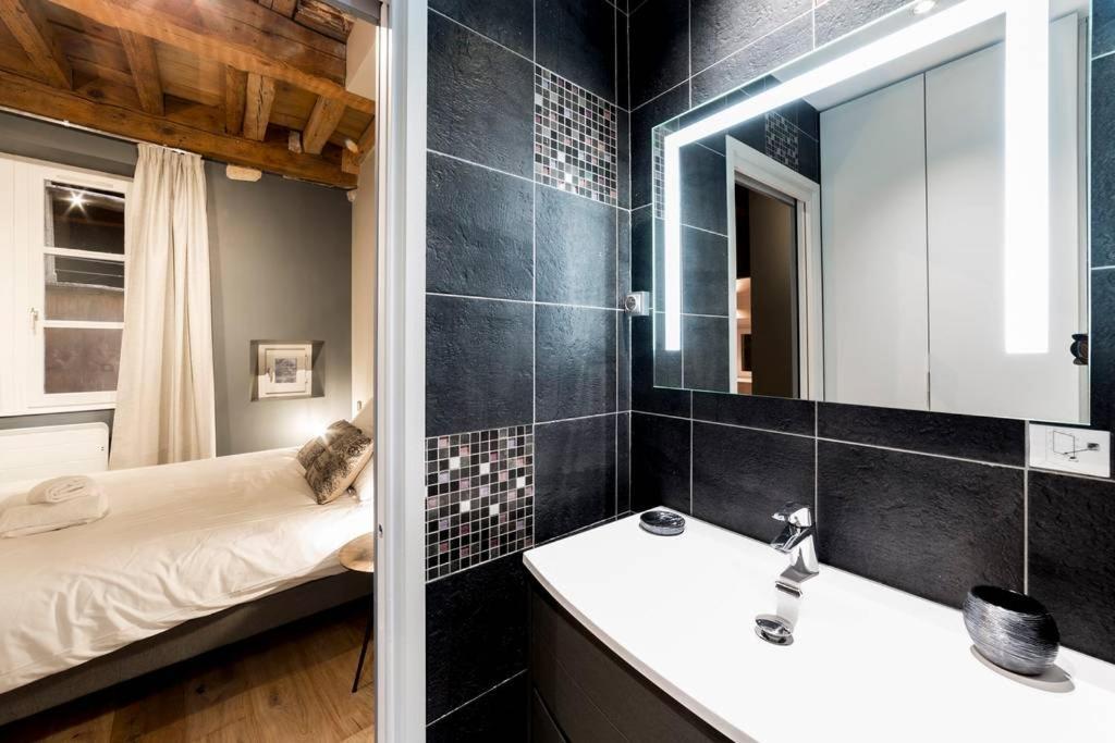 Beau Bijou Au Coeur Du Vieux Lyon Ail Apartamento Exterior foto